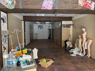 Local comercial en venta en Viaplana en Huelva