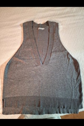 Chaleco Stradivarius Gris