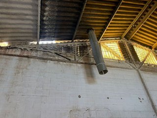 Nave industrial en venta en La Paz en Alcalá de Guadaira