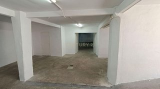 Garaje en venta en Ventas en Madrid