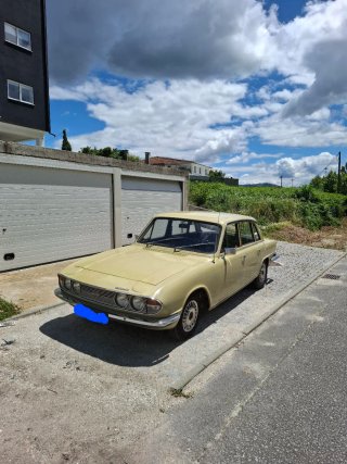 Triumph 2000 MK2 1971 Clássico
