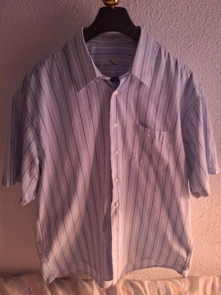 2 Camisas Lisas Talla grande+ rayada de regalo
