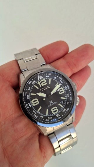 Seiko Prospex "Alpinist" Automático Negro