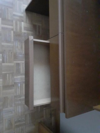 Escritorio de madera