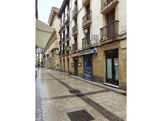 Local comercial en venta en Parte Vieja en San Sebastián-Donostia