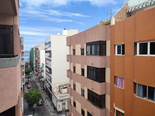 Ático en alquiler en Santa Catalina - Canteras en Palmas de Gran Canaria(Las)