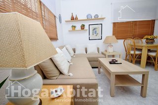 Chalet en venta en Urbanizaciones en Llíria