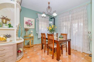 Chalet en venta en Cúllar Vega