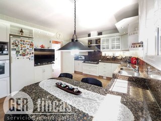 Casa en venta en Matadepera