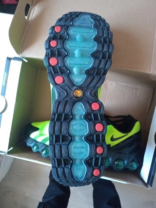 Nike DN8 Zapatillas Deportivas Verde y Negro