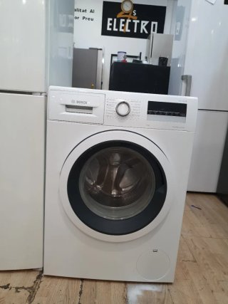 Nevera Electrolux y Lavadora Bosch