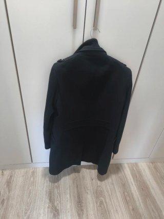 Chaqueta larga hombre Zara negra
