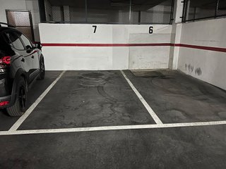 Garaje en venta en Centre en Hospitalet de Llobregat, L´