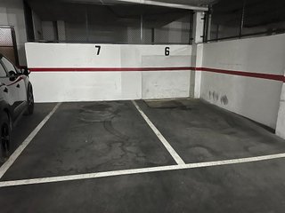Garaje en venta en Centre en Hospitalet de Llobregat, L´