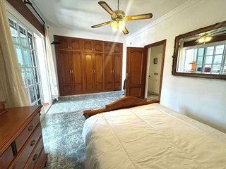 Chalet en venta en La Carihuela en Torremolinos