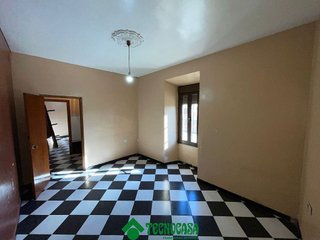 Casa adosada en venta en Montoro