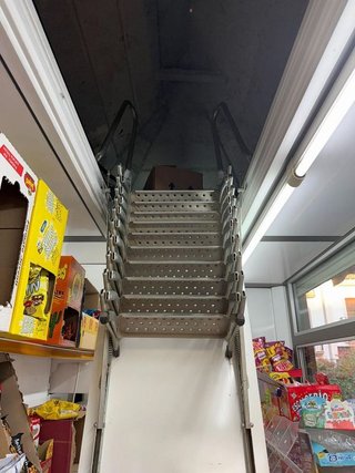 Local comercial en venta en Cájar