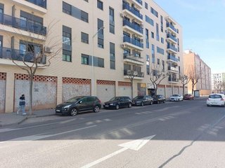 Local comercial en alquiler en Santa Cruz - Industria - Polígono Campollano en Albacete