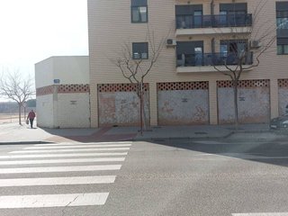 Local comercial en alquiler en Santa Cruz - Industria - Polígono Campollano en Albacete