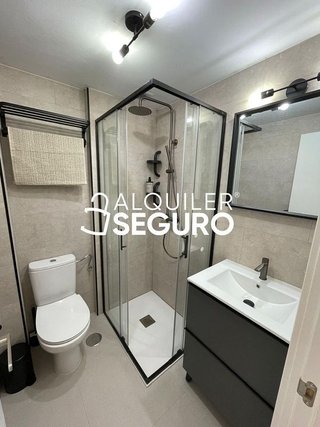 Piso en alquiler en Puerta del Ángel en Madrid