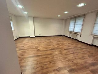 Local comercial en alquiler en Amara - Berri en San Sebastián-Donostia