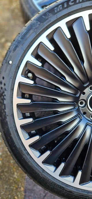 Llantas 22 AMG EQS Originales Mercedes