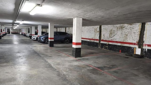 Garaje en venta en La Carrasca en Valencia