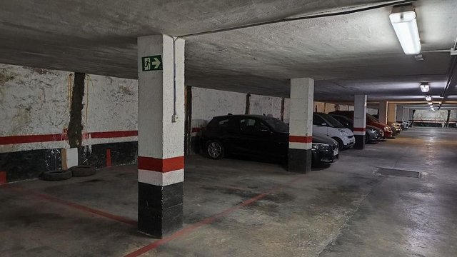 Garaje en venta en La Carrasca en Valencia - Imagen 3