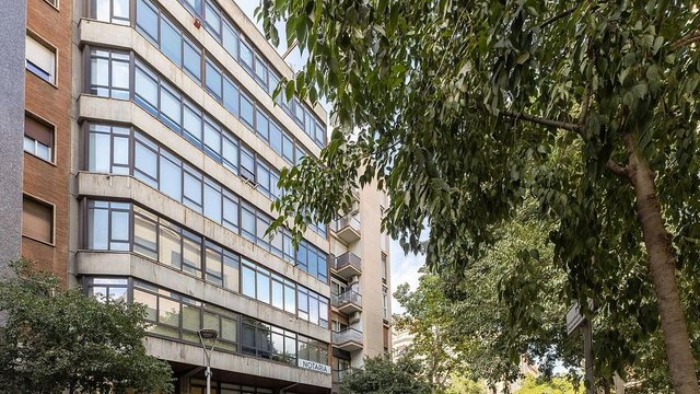 Oficina en alquiler en Sant Antoni en Barcelona - Imagen 3