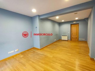 Oficina en venta en Centro en Burgos
