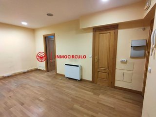 Oficina en venta en Centro en Burgos