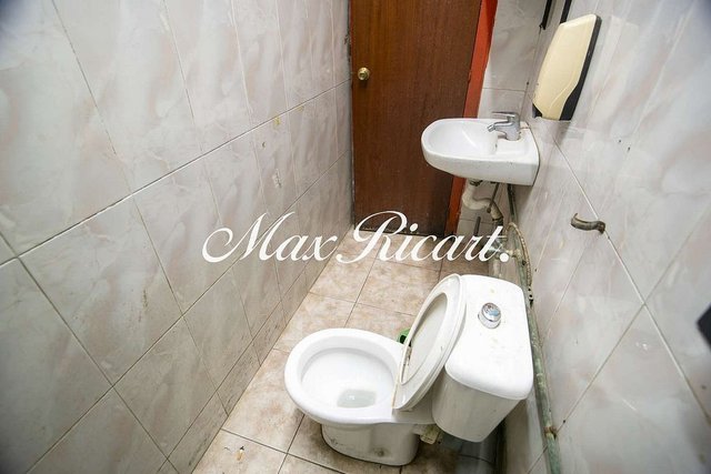 Local comercial en venta en Sant Antoni en Barcelona - Imagen 9