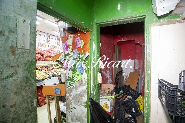 Local comercial en venta en Sant Antoni en Barcelona - Imagen 11
