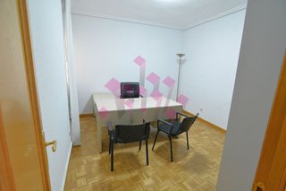 Oficina en alquiler en Centro - El Pilar en Ciudad Real