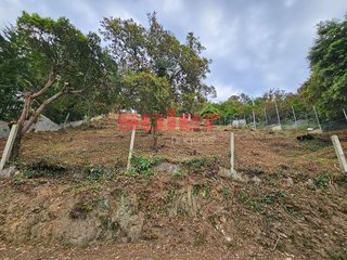 Terreno en venta en La Floresta - Les Planes en Sant Cugat del Vallès