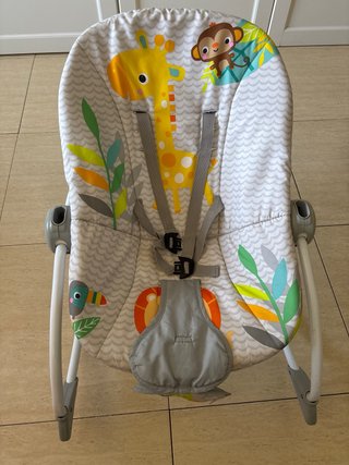 Hamaca para bebé con diseño de jirafa
