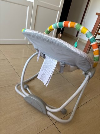 Hamaca para bebé con diseño de jirafa