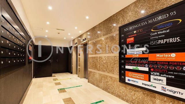 Oficina en alquiler en La Maternitat i Sant Ramon en Barcelona - Imagen 19