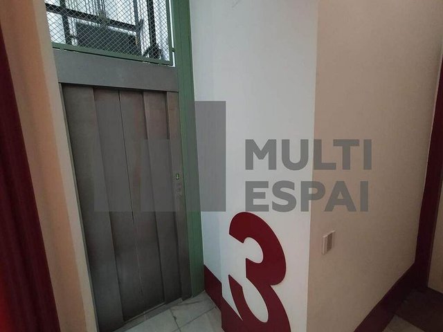 Oficina en alquiler en La Dreta de l'Eixample en Barcelona - Imagen 9
