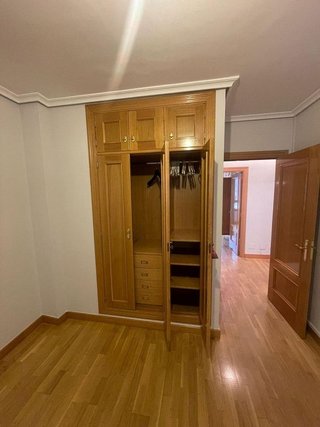 Piso en alquiler en Pº Zorrilla - Cuatro de Marzo en Valladolid