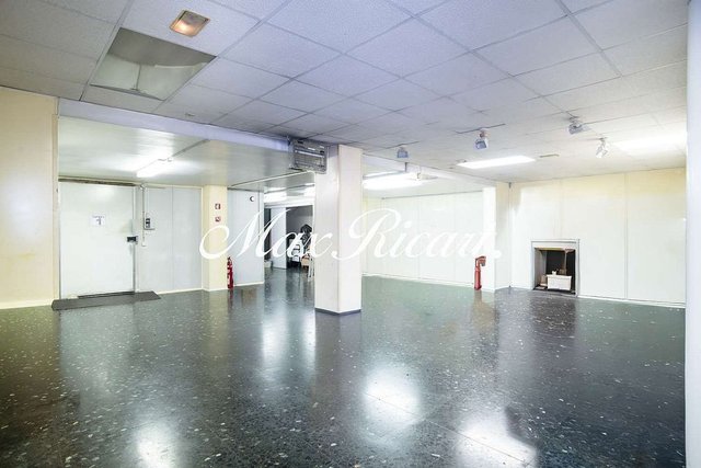 Local comercial en venta en El Camp d'en Grassot i Gràcia Nova en Barcelona - Imagen 5