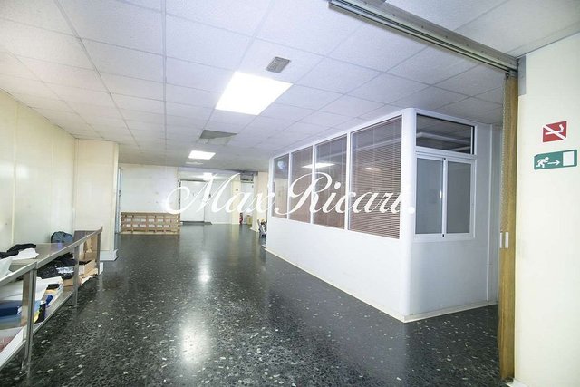 Local comercial en venta en El Camp d'en Grassot i Gràcia Nova en Barcelona - Imagen 6