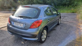 Peugeot 207 2006
