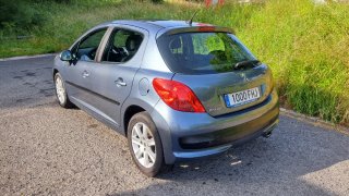 Peugeot 207 2006