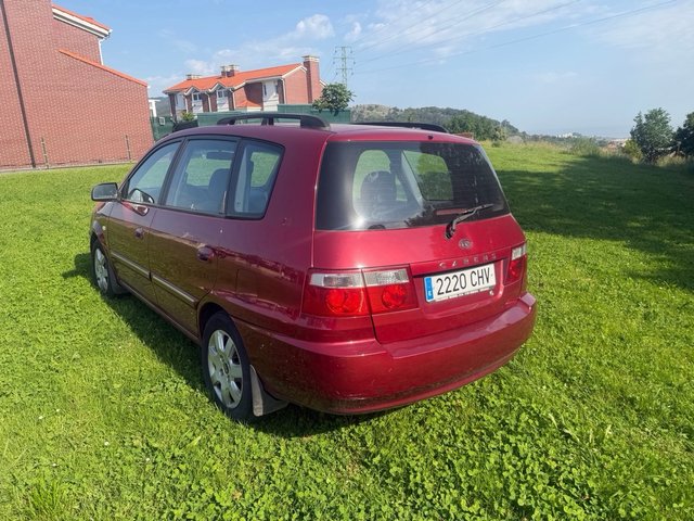 OPORTUNIDA!Kia Carens 2.0 CRDI 113CV • Año 2006 •