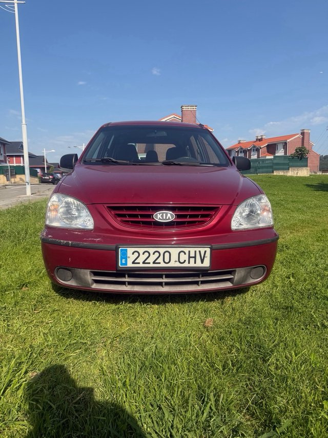 OPORTUNIDA!Kia Carens 2.0 CRDI 113CV • Año 2006 •