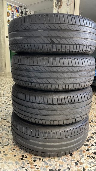 Llantas Volkswagen seminuevas con neumáticos