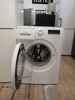Nevera Electrolux y Lavadora Bosch