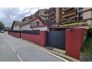 Chalet en venta en El Antiguo en San Sebastián-Donostia