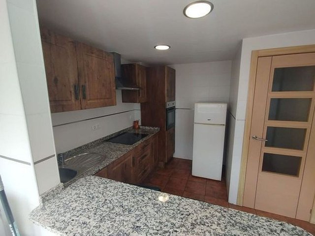 Piso en alquiler en Jaume Roig en Valencia - Imagen 3